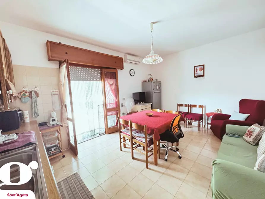 Immagine 3 di Appartamento in vendita  in Via DOMENICO CIMAROSA, 27 a Sant'agata Di Militello