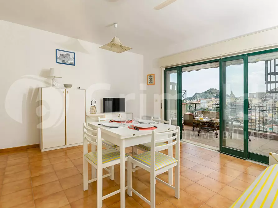 Immagine 18 di Appartamento in vendita  in Piazza Franz Pagano, 26 a Taormina