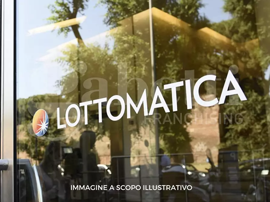 Immagine 1 di Attività commerciale in vendita  in Via SOTTOMARINA - VIALE VENETO, 12 a Chioggia