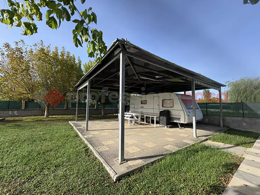 Immagine 2 di Casa indipendente in vendita  in Via RESIDENCE I PIOPPI, 205 a Terracina