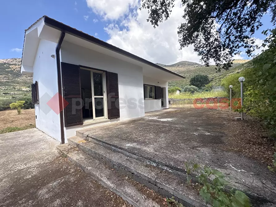 Immagine 5 di Casa indipendente in vendita  in Via FOSSO COLONNA, 10 a Terracina