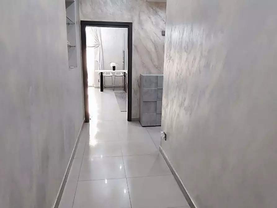 Immagine 7 di Appartamento in vendita  in Via torino a Napoli