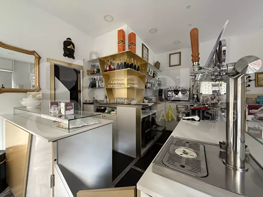 Immagine 23 di Bar / Ristorante in vendita  in Via San Secondo a Torino