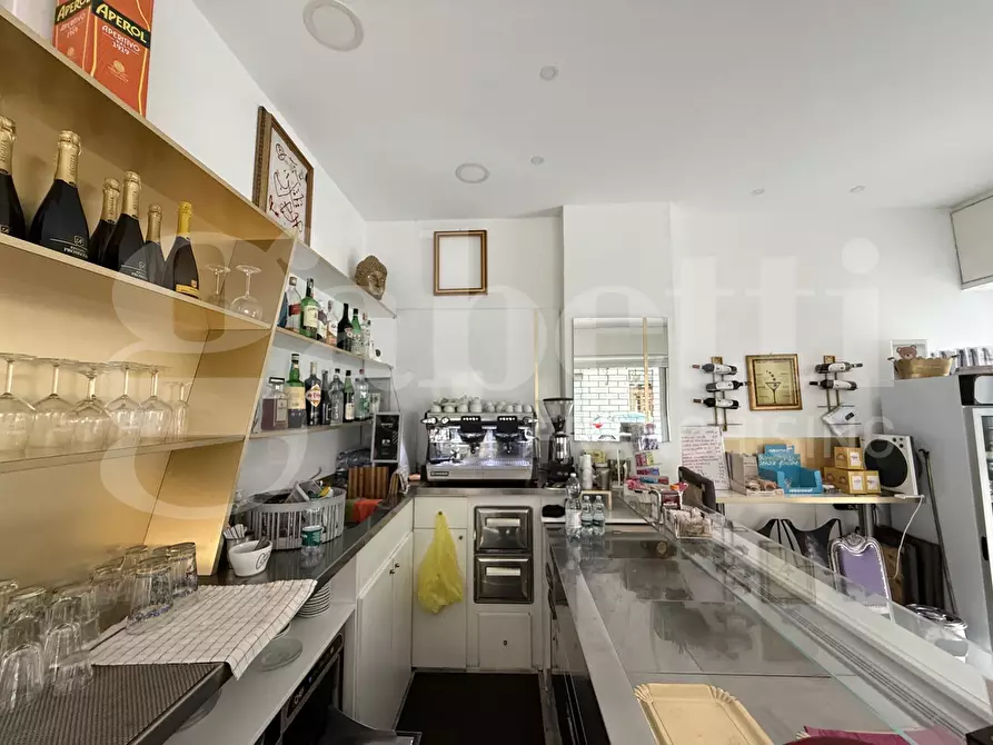 Immagine 9 di Bar / Ristorante in vendita  in Via San Secondo a Torino