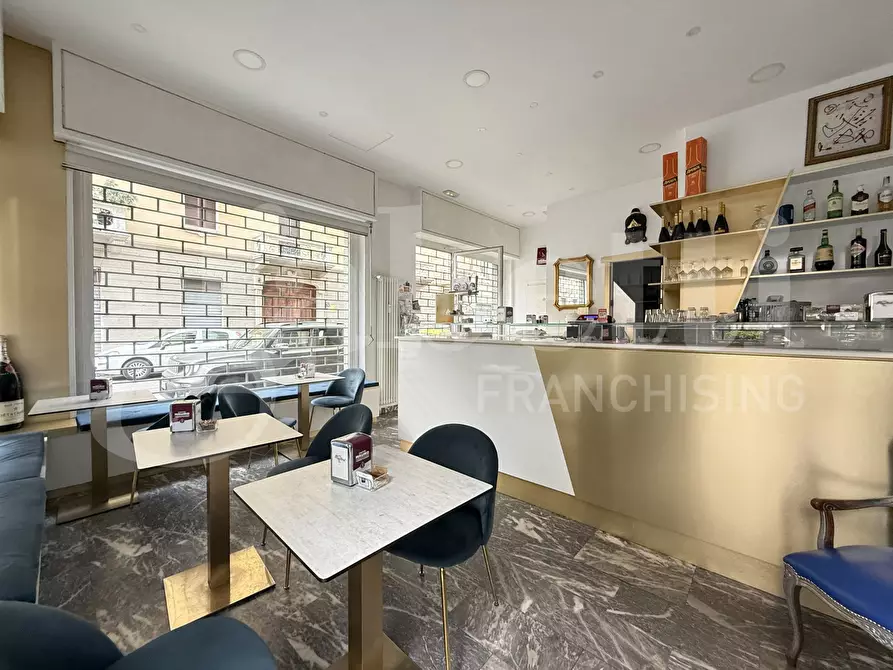 Immagine 5 di Bar / Ristorante in vendita  in Via San Secondo a Torino