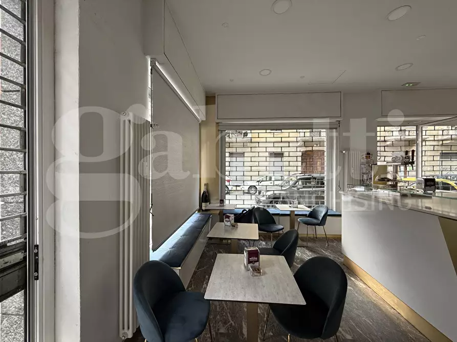 Immagine 10 di Bar / Ristorante in vendita  in Via San Secondo a Torino