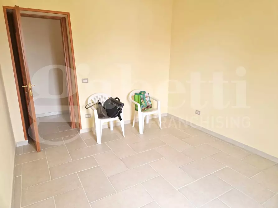 Immagine 17 di Appartamento in vendita  in Via mezzagni a Castel Volturno