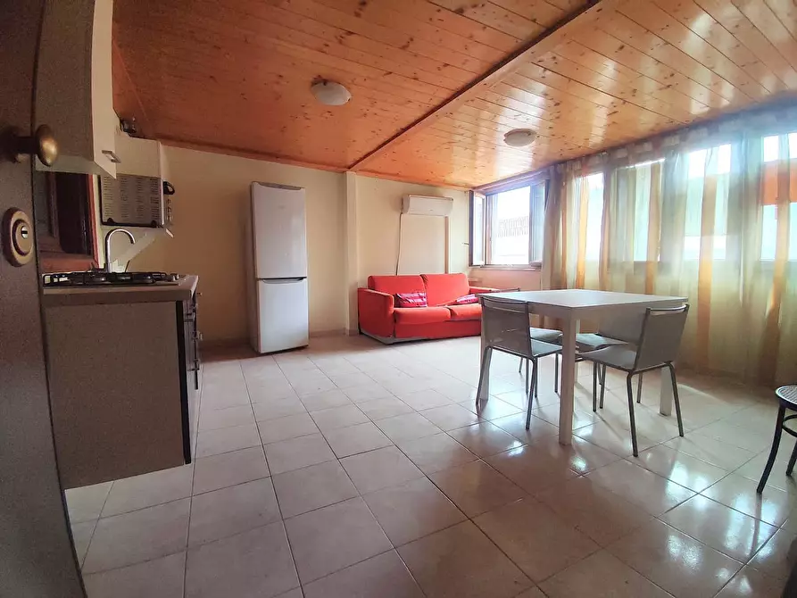 Immagine 2 di Casa indipendente in vendita  in Via ROSSINI a San Severo