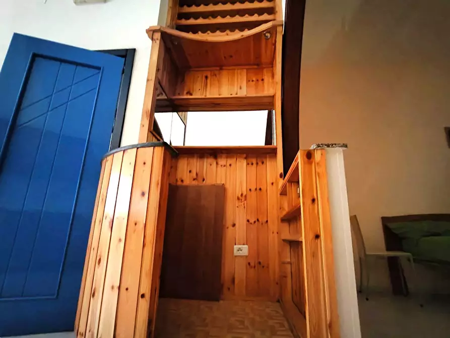 Immagine 13 di Casa indipendente in vendita  in Via ROSSINI a San Severo