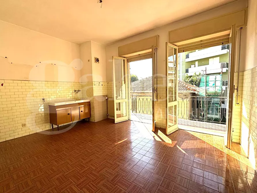 Immagine 3 di Appartamento in vendita  in Via Genova, 8 a Andora