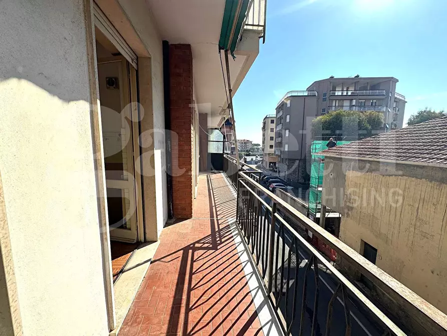 Immagine 2 di Appartamento in vendita  in Via Genova, 8 a Andora