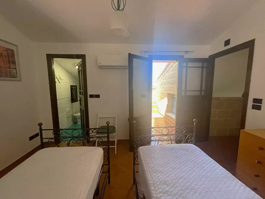 Immagine 29 di Casa bifamiliare in vendita  in Via Mazzaforno, 5 a Cefalù