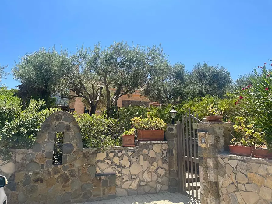 Immagine 7 di Casa bifamiliare in vendita  in Via Mazzaforno, 5 a Cefalù
