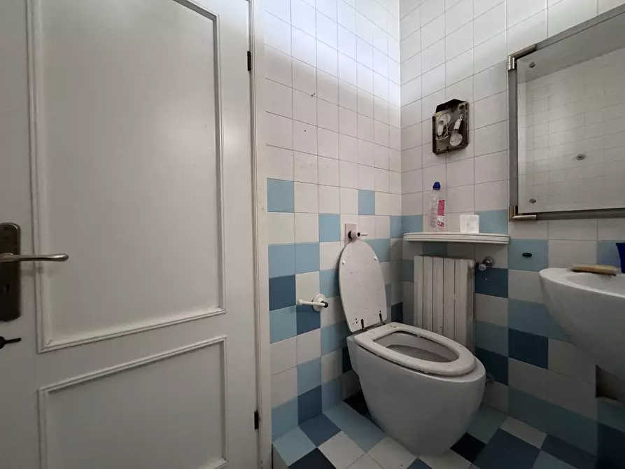 Immagine 10 di Appartamento in vendita  in Via LUCANIA, 66 a Taranto