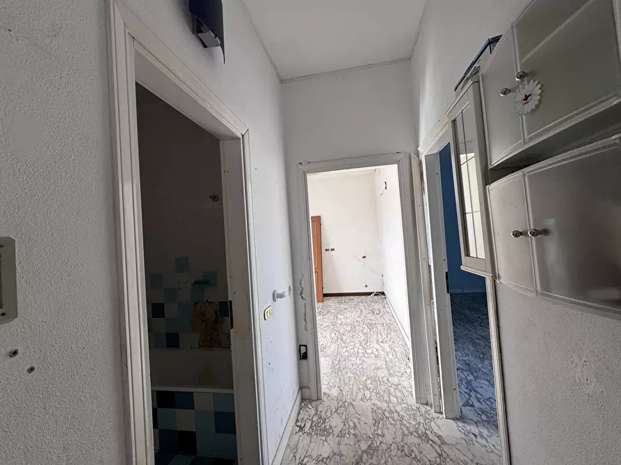 Immagine 9 di Appartamento in vendita  in Via LUCANIA, 66 a Taranto