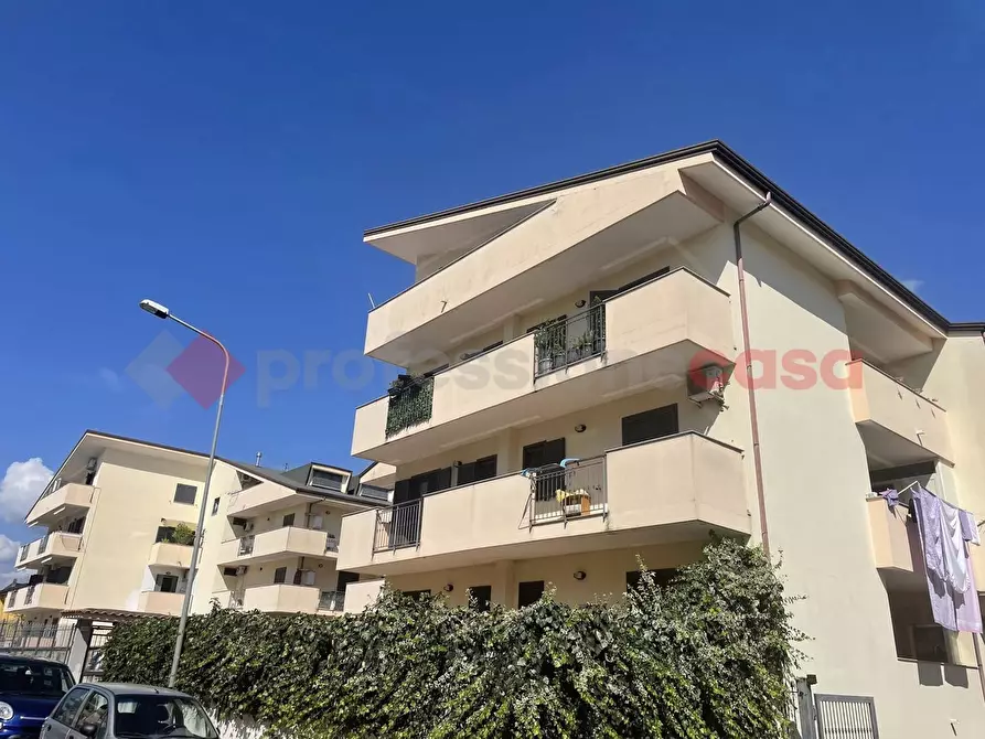 Immagine 5 di Appartamento in vendita  in Via Dante, 59 a Vitulazio