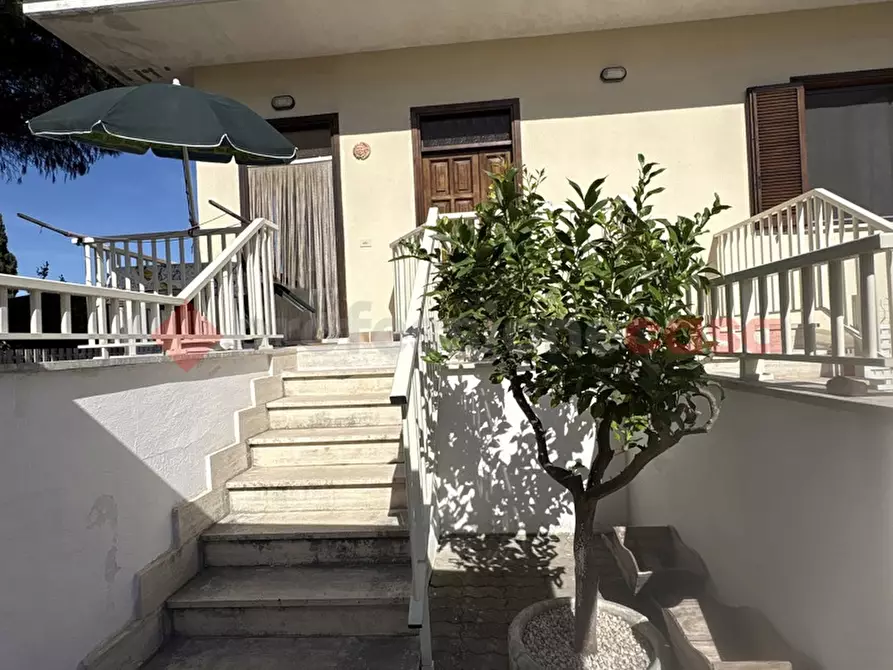 Immagine 3 di Villetta a schiera in vendita  in Via RESIDENCE MARINA FELIX, 2 a Terracina
