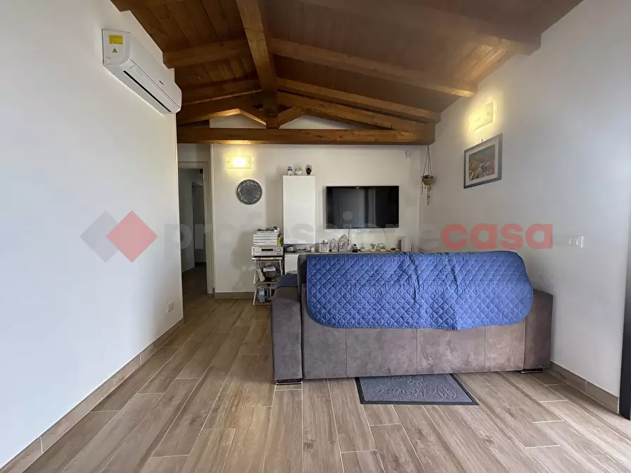 Immagine 12 di Villa in vendita  in Via TORRE GREGORIANA, 17 a Terracina