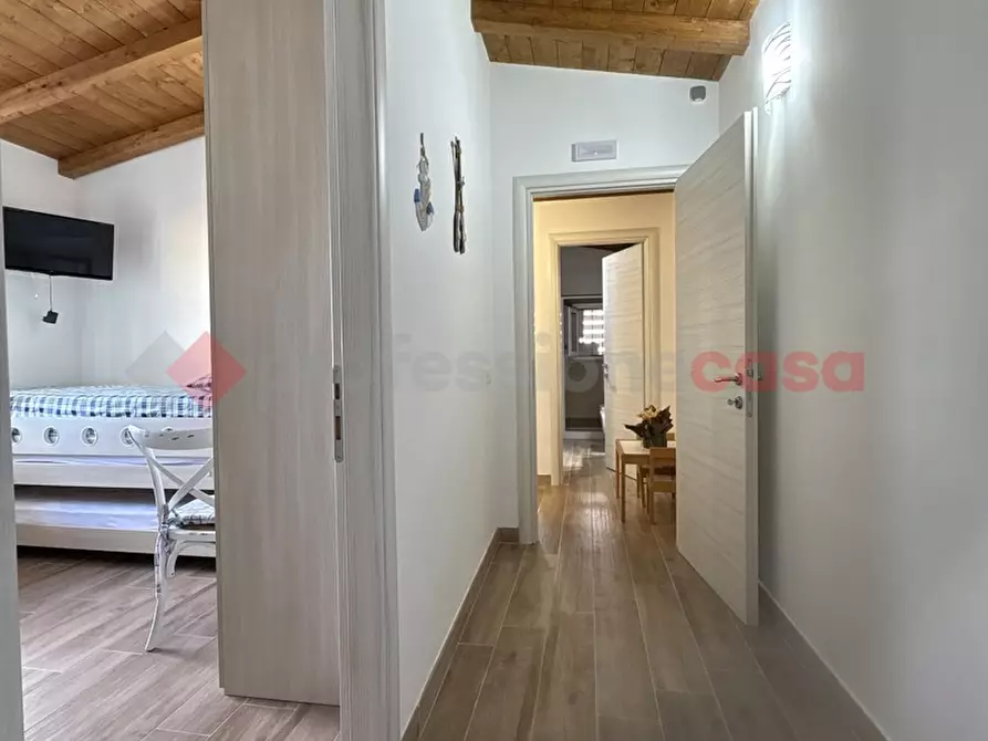 Immagine 32 di Villa in vendita  in Via TORRE GREGORIANA, 17 a Terracina