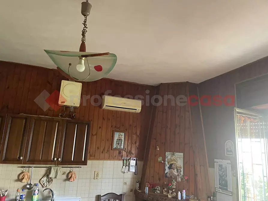 Immagine 3 di Villa in vendita  in Via Miceli III trav., snc a Vitulazio