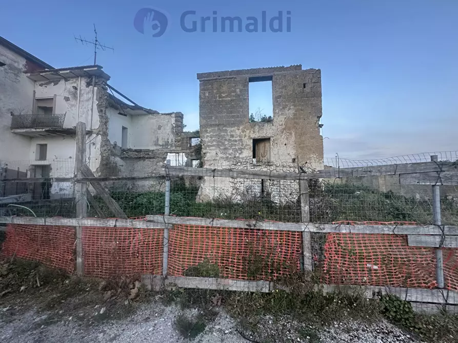 Immagine 11 di Palazzo in vendita  in Via Pietrabianca, 58 a Acerra