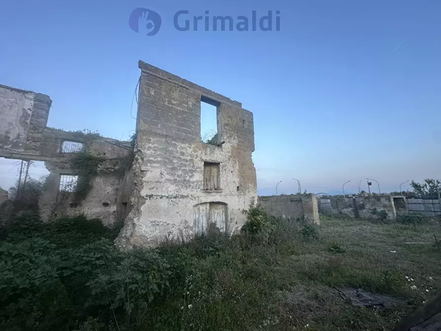 Immagine 7 di Palazzo in vendita  in Via Pietrabianca, 58 a Acerra