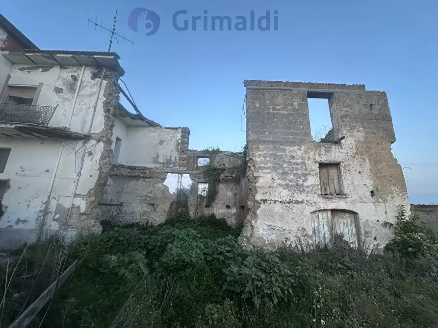 Immagine 2 di Palazzo in vendita  in Via Pietrabianca, 58 a Acerra