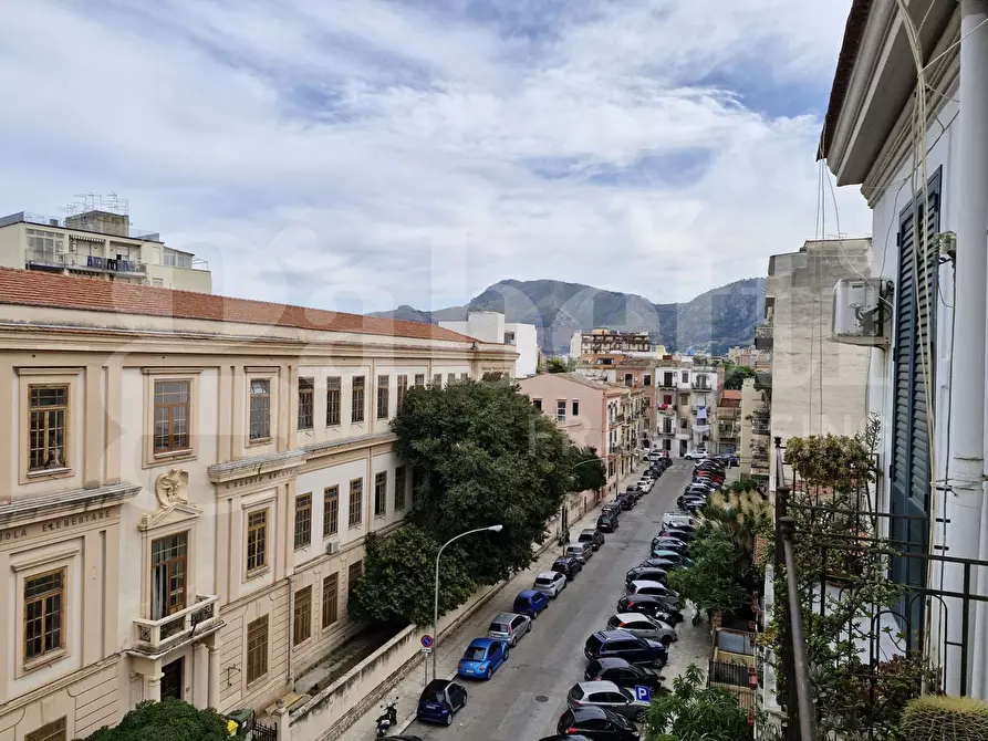 Immagine 12 di Appartamento in vendita  in Via Ragusa Moleti a Palermo