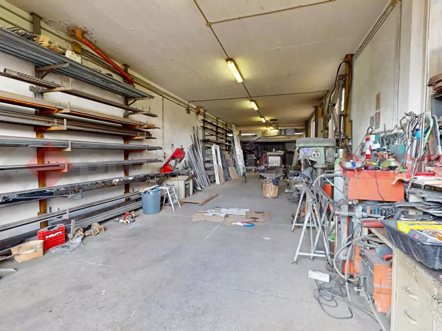 Immagine 4 di Laboratorio in affitto  in Via Roccalbegna, 13 a Roma