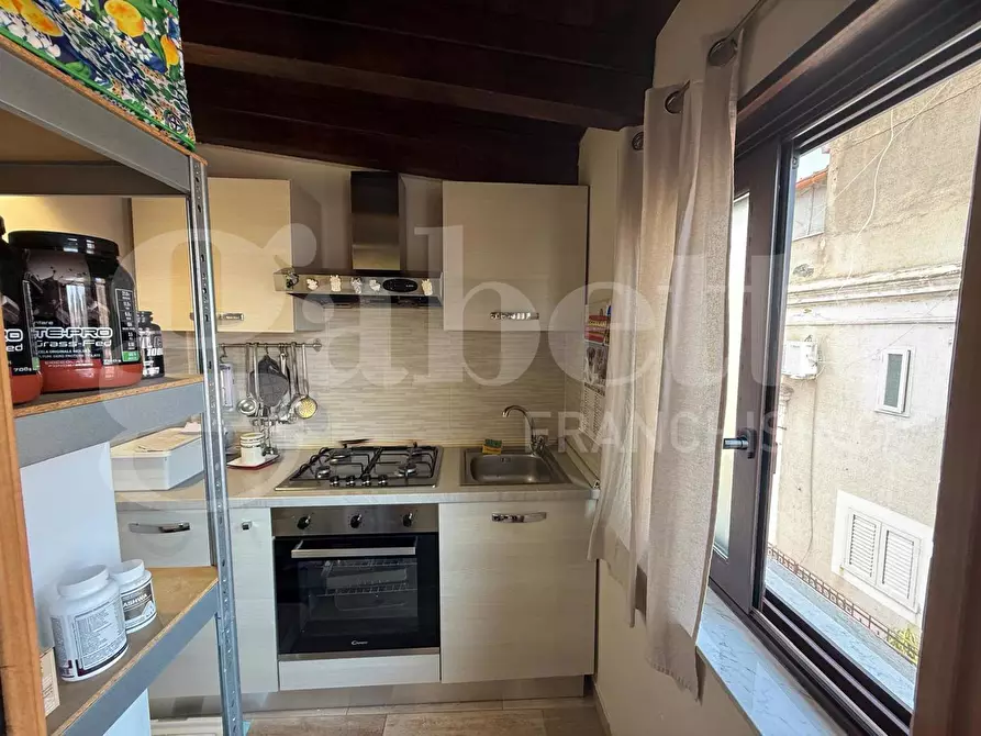 Immagine 8 di Casa indipendente in vendita  in Via Bianchi a Catania