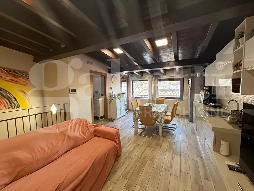 Immagine 6 di Casa indipendente in vendita  in Via Bianchi a Catania