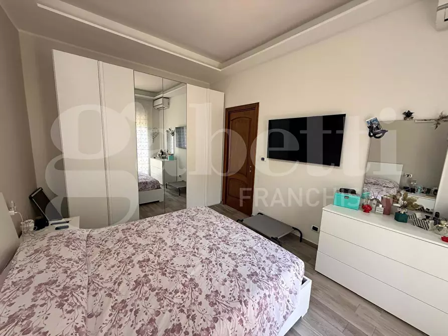 Immagine 12 di Casa indipendente in vendita  in Via Bianchi a Catania