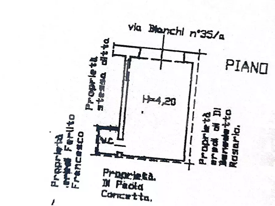 Immagine 24 di Casa indipendente in vendita  in Via Bianchi a Catania