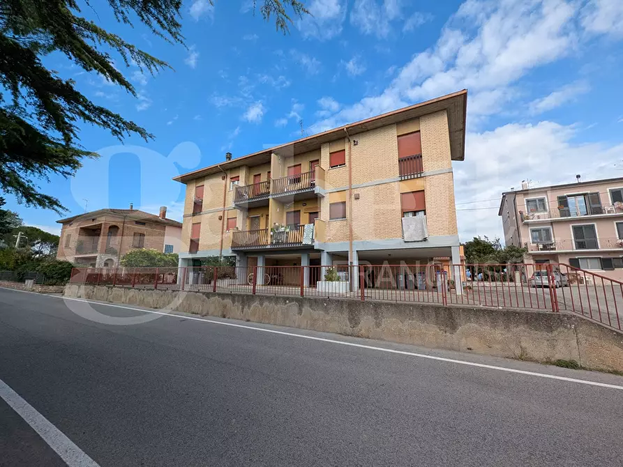 Immagine 1 di Appartamento in vendita  in Via DEL COLLE, 24 a Torgiano