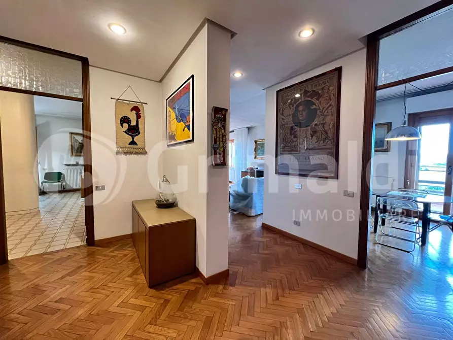 Immagine 5 di Attico in vendita  in Via lenin a Corciano