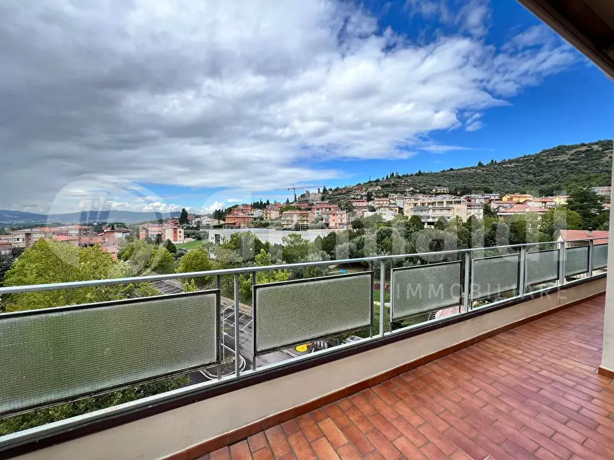 Immagine 21 di Attico in vendita  in Via lenin a Corciano