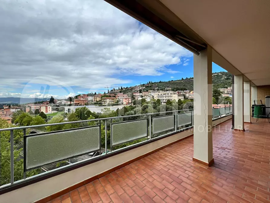 Immagine 18 di Attico in vendita  in Via lenin a Corciano