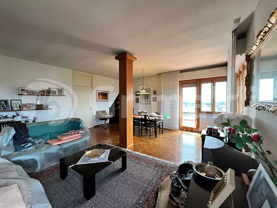 Immagine 2 di Attico in vendita  in Via lenin a Corciano