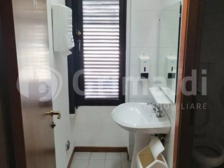 Immagine 15 di Laboratorio in affitto  in Via delle Caravelle a Perugia