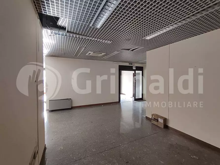 Immagine 9 di Laboratorio in affitto  in Via delle Caravelle a Perugia