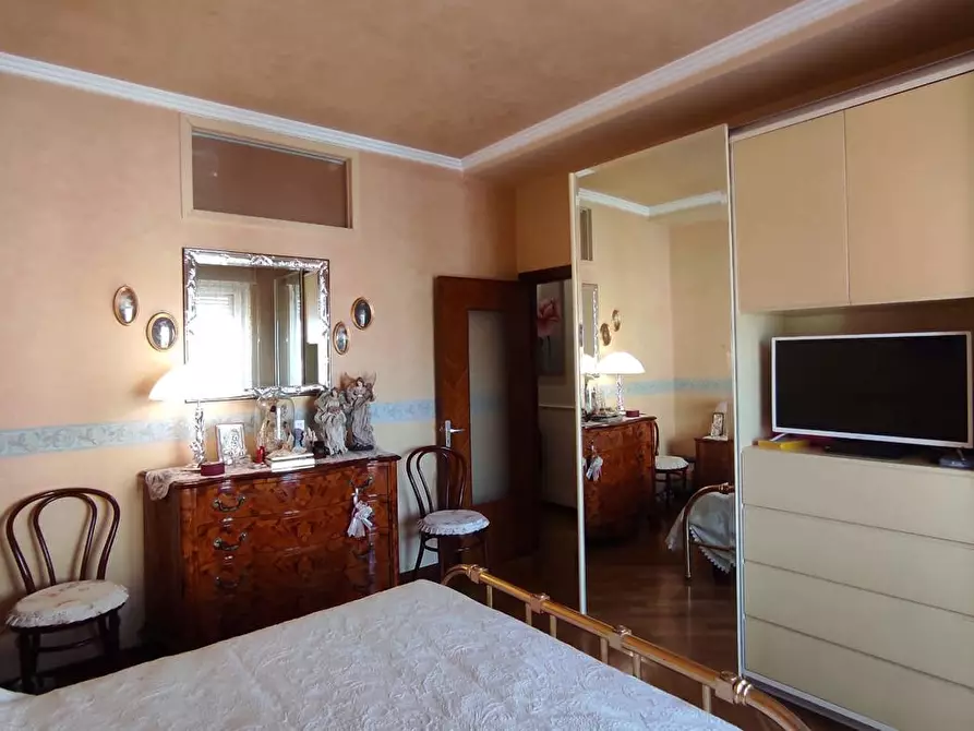 Immagine 13 di Appartamento in vendita  in Via MONTEBELLO a San Severo