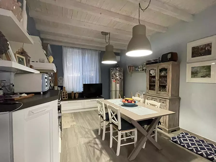 Immagine 13 di Appartamento in vendita  in Via lombardia, 15 a Siracusa