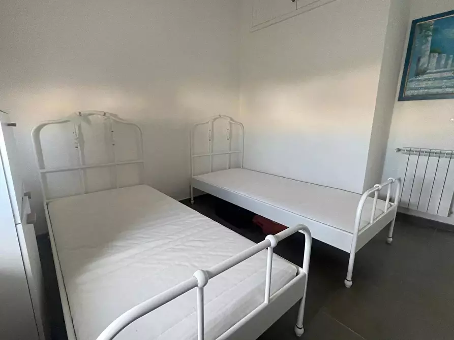 Immagine 14 di Appartamento in affitto  in Viale Montedoro, 18 a Siracusa