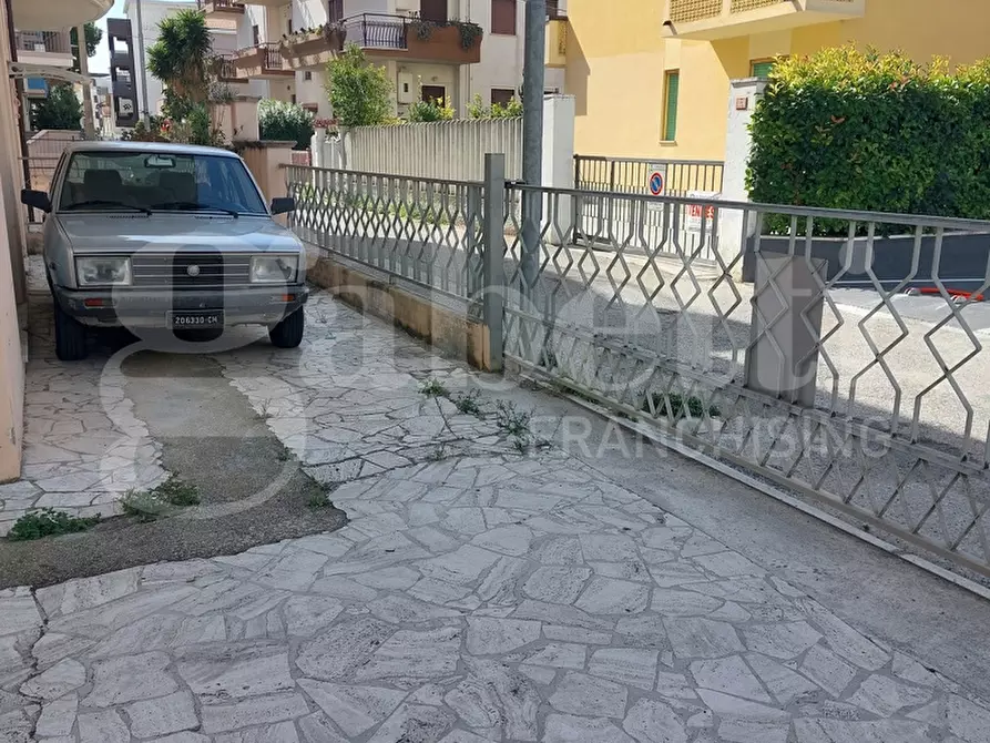 Immagine 6 di Appartamento in vendita  in Via Liguria, 4 a Alba Adriatica