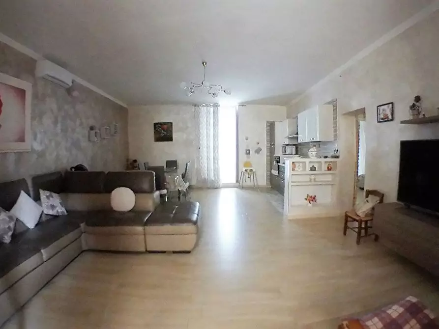 Immagine 2 di Casa indipendente in vendita  in Via BORGOCASALE a San Severo