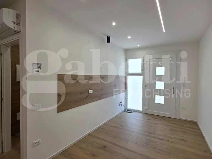 Immagine 9 di Appartamento in vendita  in Via SOTTOMARINA - VIALE MEDITERRANEO, 00 a Chioggia