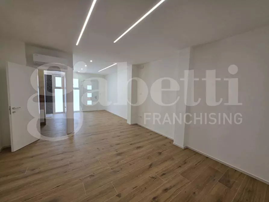 Immagine 18 di Appartamento in vendita  in Via SOTTOMARINA - VIALE MEDITERRANEO, 00 a Chioggia