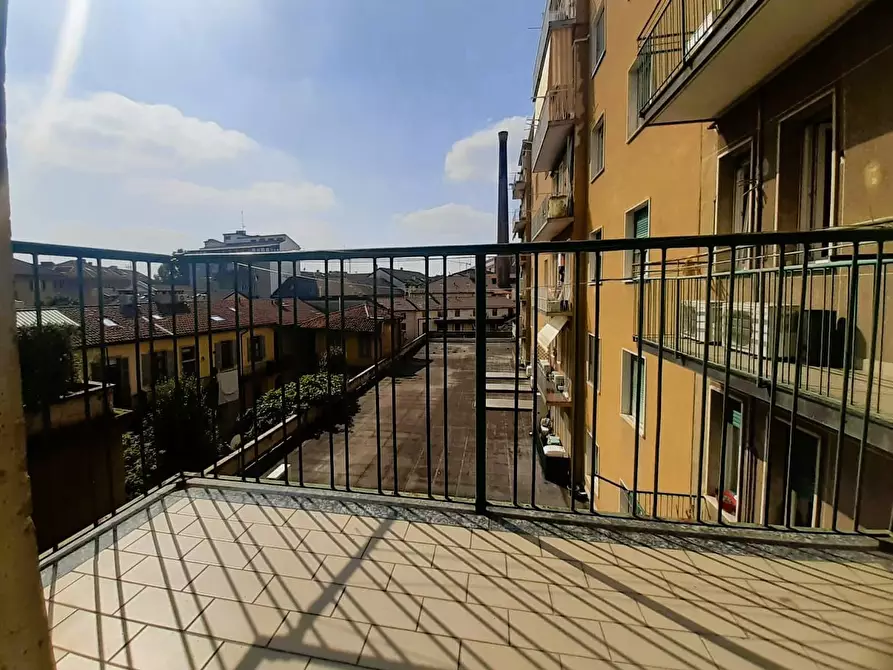 Immagine 16 di Appartamento in vendita  in Corso magenta, 22 a Legnano