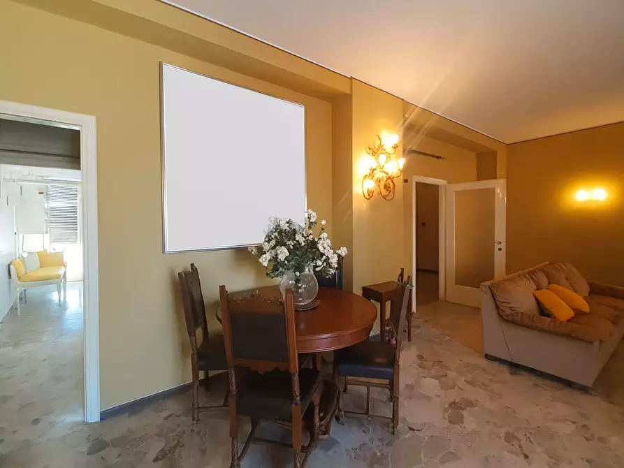 Immagine 15 di Appartamento in vendita  in Corso magenta, 22 a Legnano