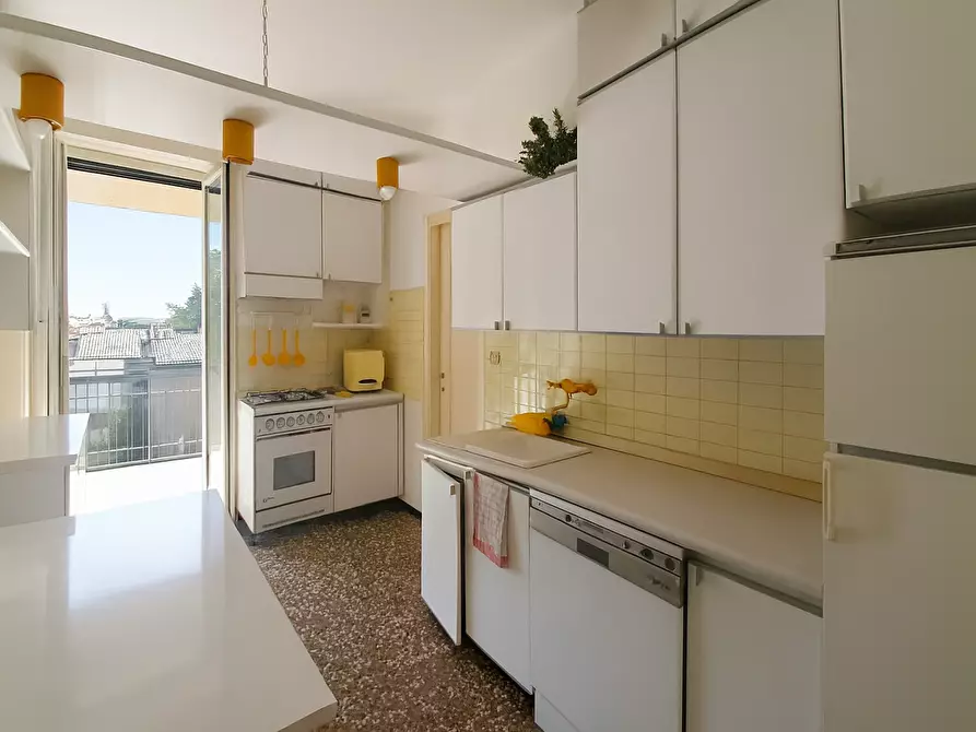 Immagine 8 di Appartamento in vendita  in Corso magenta, 22 a Legnano